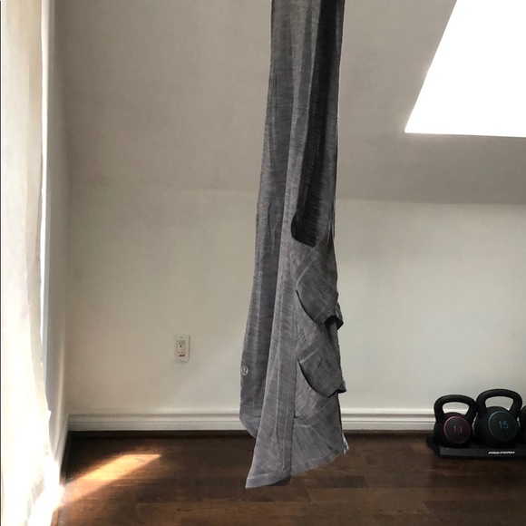 Lululemon Grey Tank - Picture 3 of 4